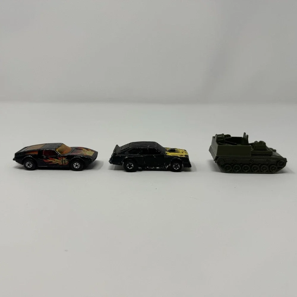 Lot of 9 Vintage 70s 80s Hot Wheels Matchbox Die Cast Cars Toys Used Played